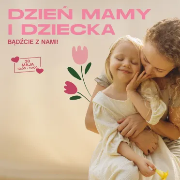 mama trzymająca córkę w objęciach